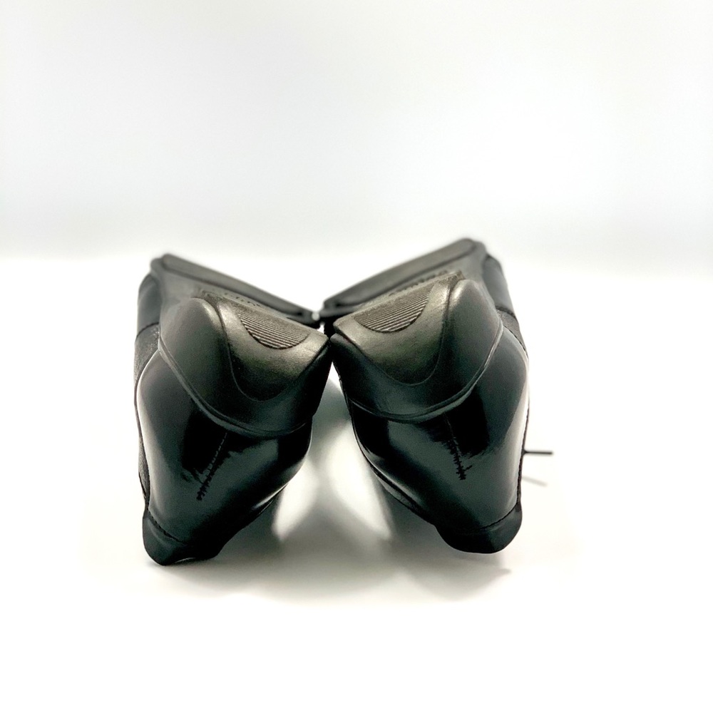 Munro Pace Sneakers - Picture 5 of 5